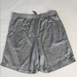 Men New balance Short/ Size:M